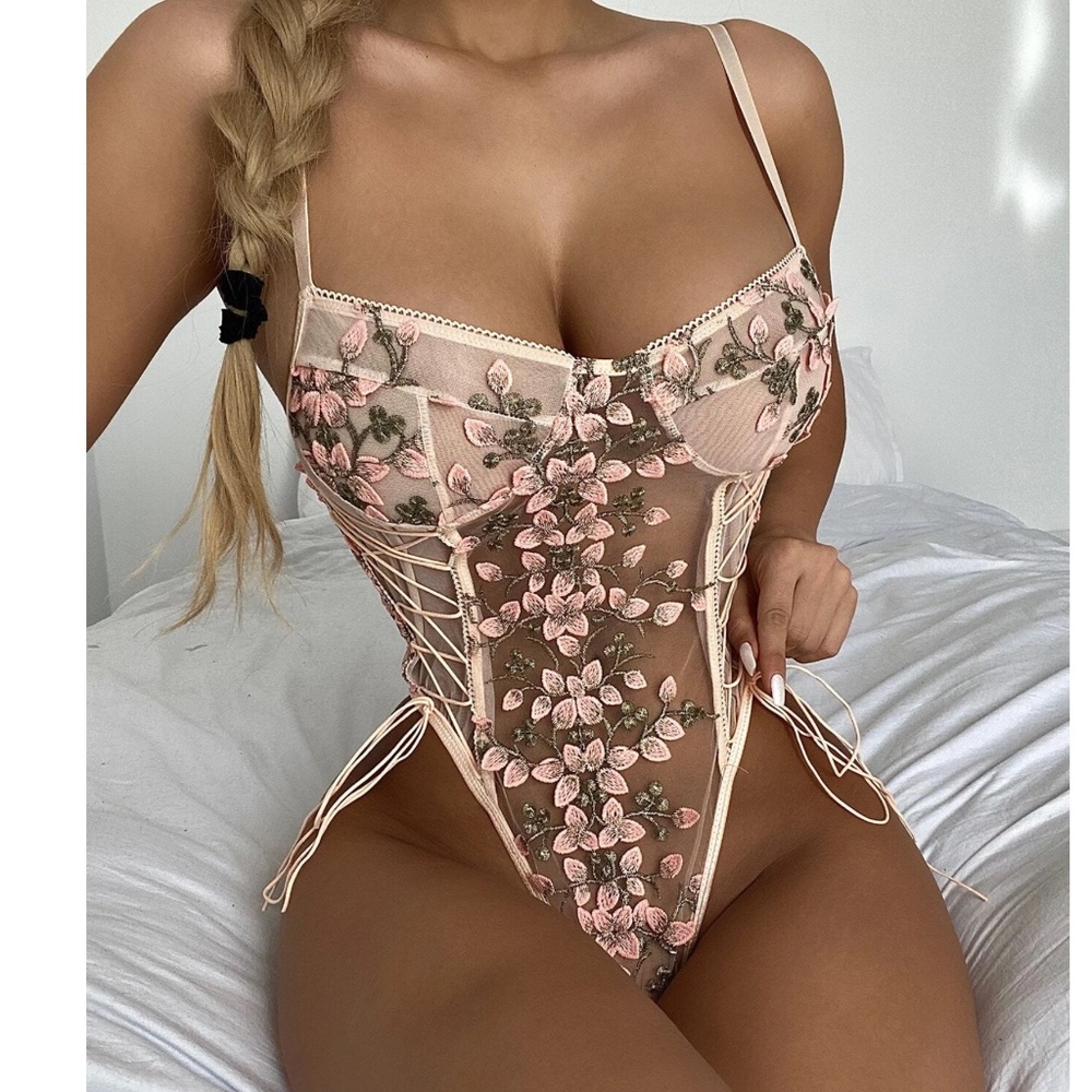 Floral Applique Embroidered Sexy Lingerie Bodysuit